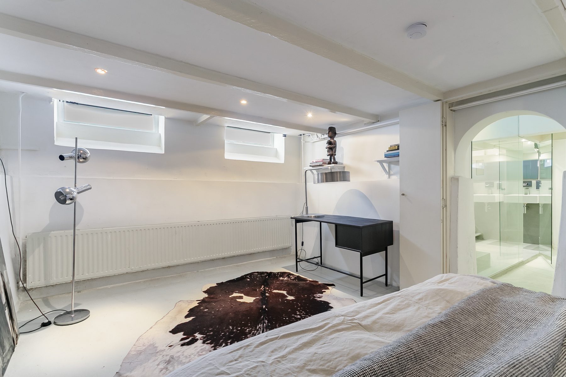 AMSTERDAM Admiraal De Ruijterweg 126 Himage 24