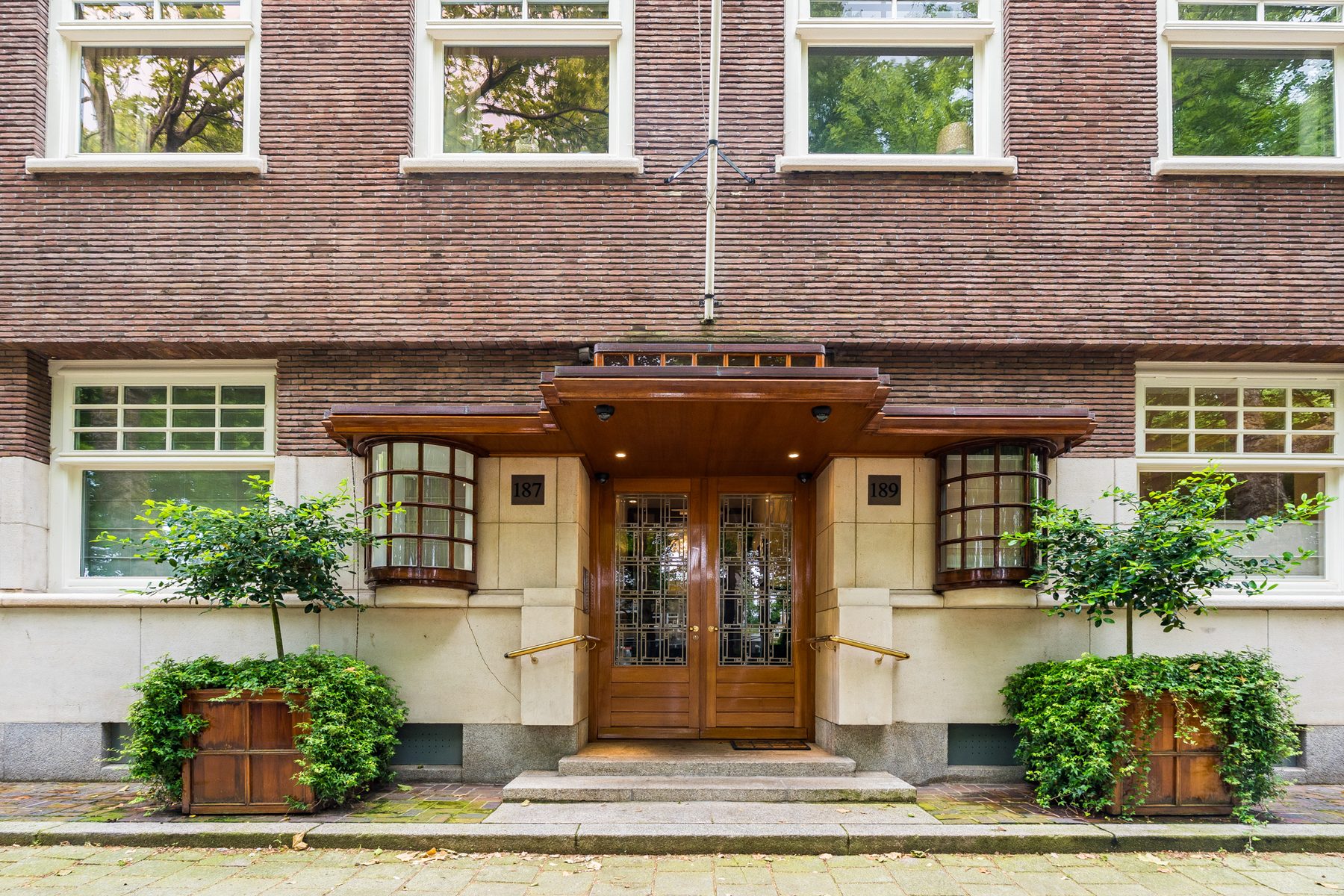 AMSTERDAM Apollolaan 189-1