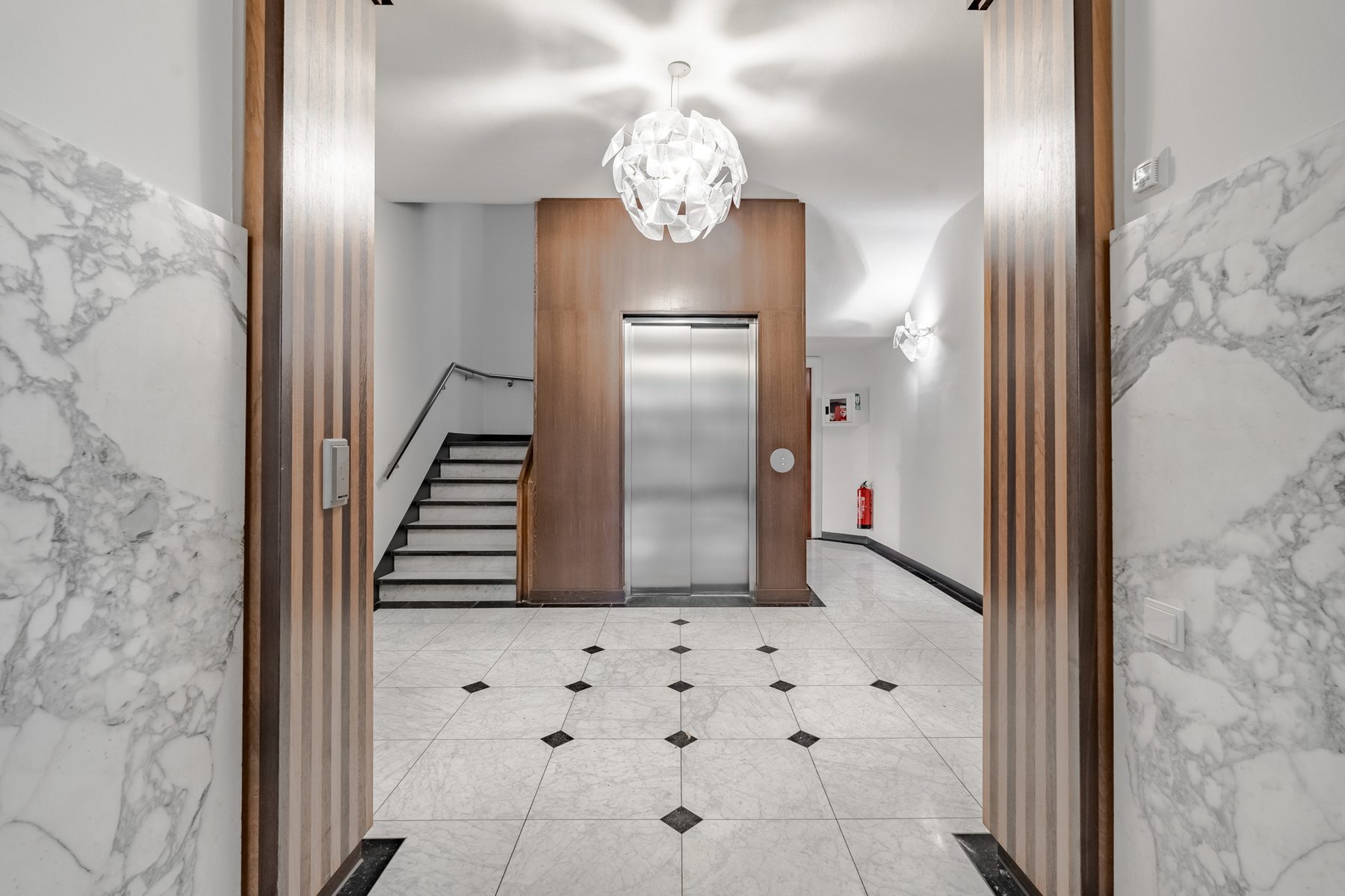 AMSTERDAM Apollolaan 189-1