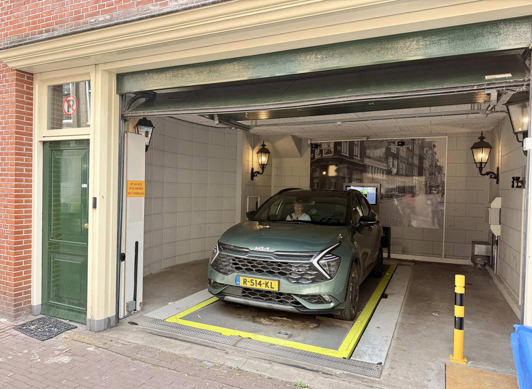 
    Bloemstraat 47 A|Amsterdam
