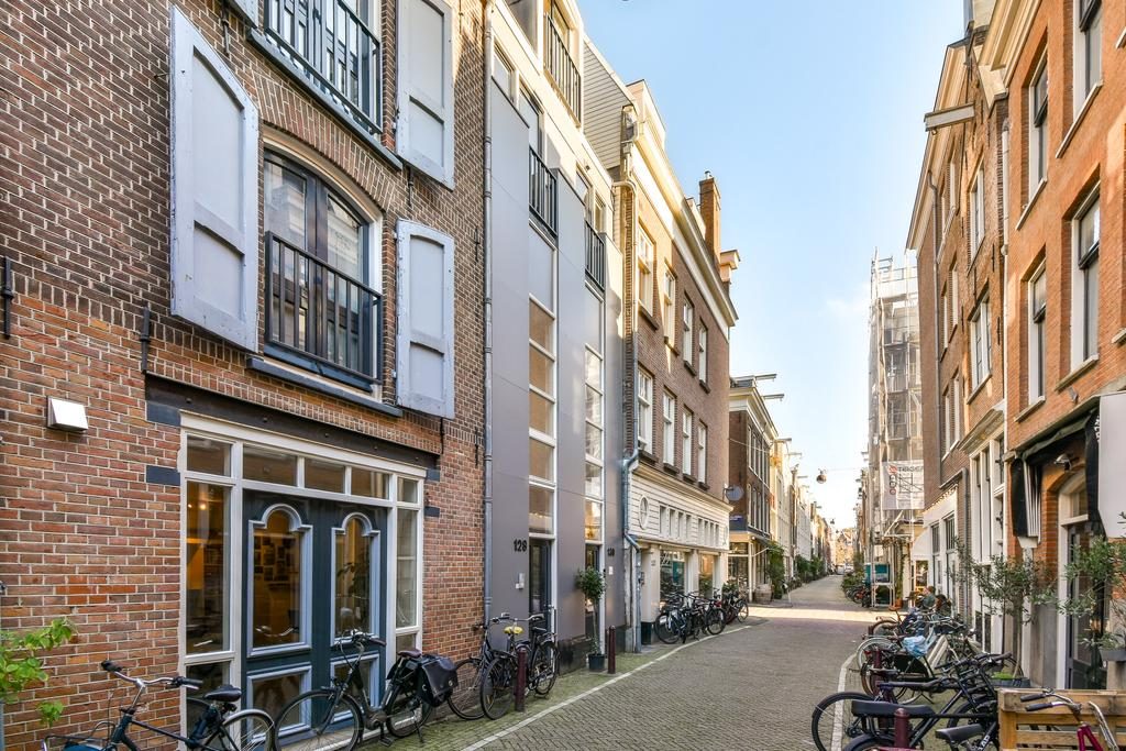 AMSTERDAM Egelantiersstraat 128 D