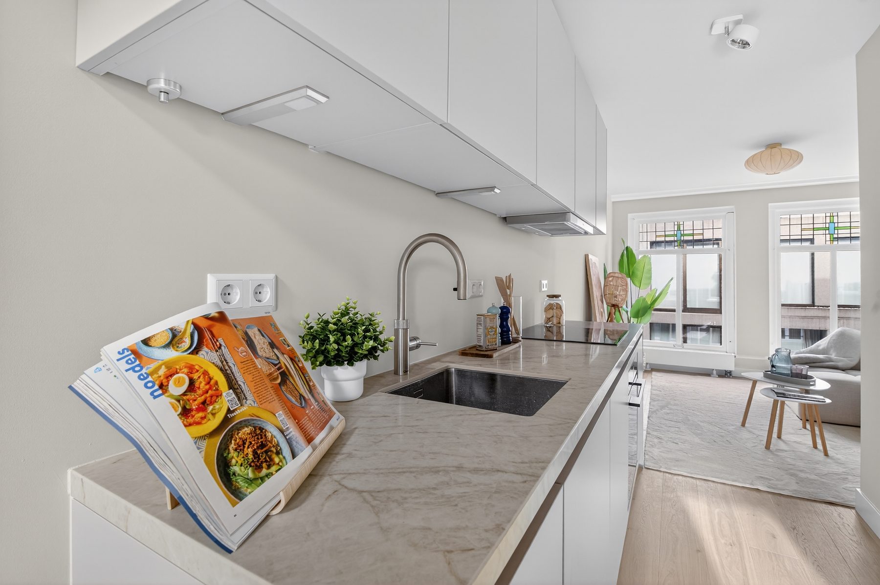 AMSTERDAM Fokke Simonszstraat 84-3image 6