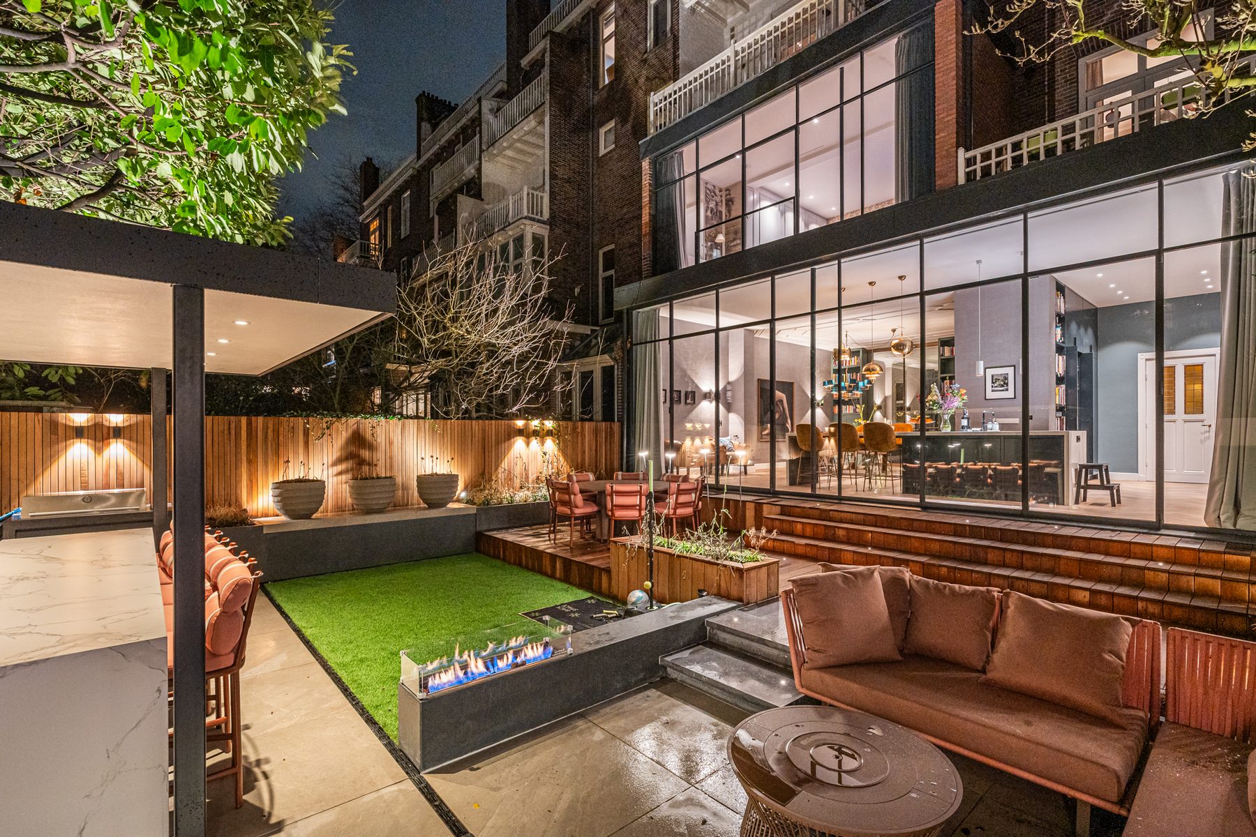 
    Frans van Mierisstraat 131 H|Amsterdam
