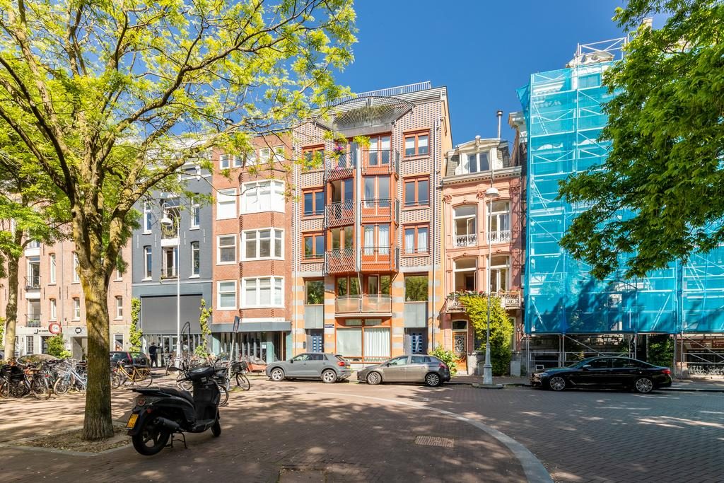 
    Frederiksplein 32 E|Amsterdam
