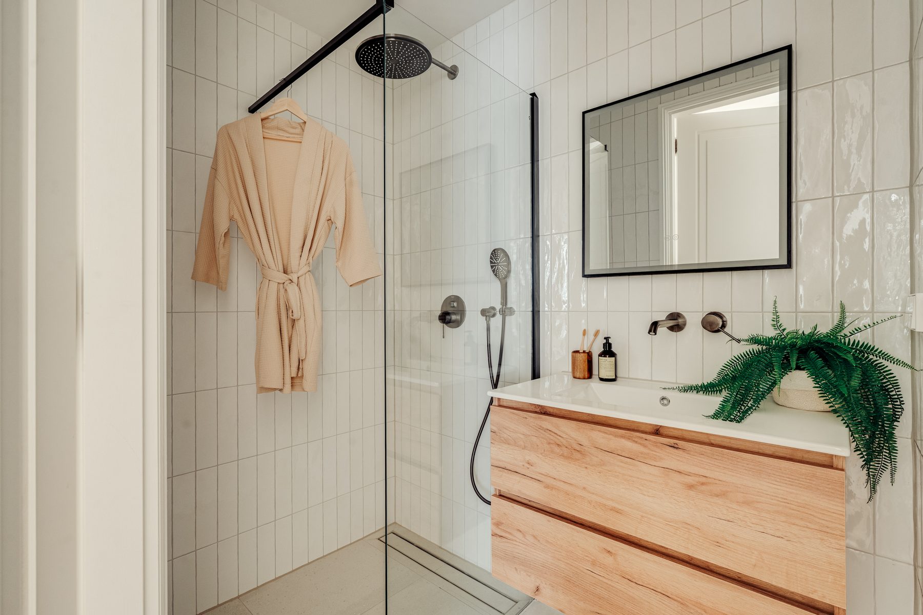 AMSTERDAM Haarlemmer Houttuinen 17 Bimage 15