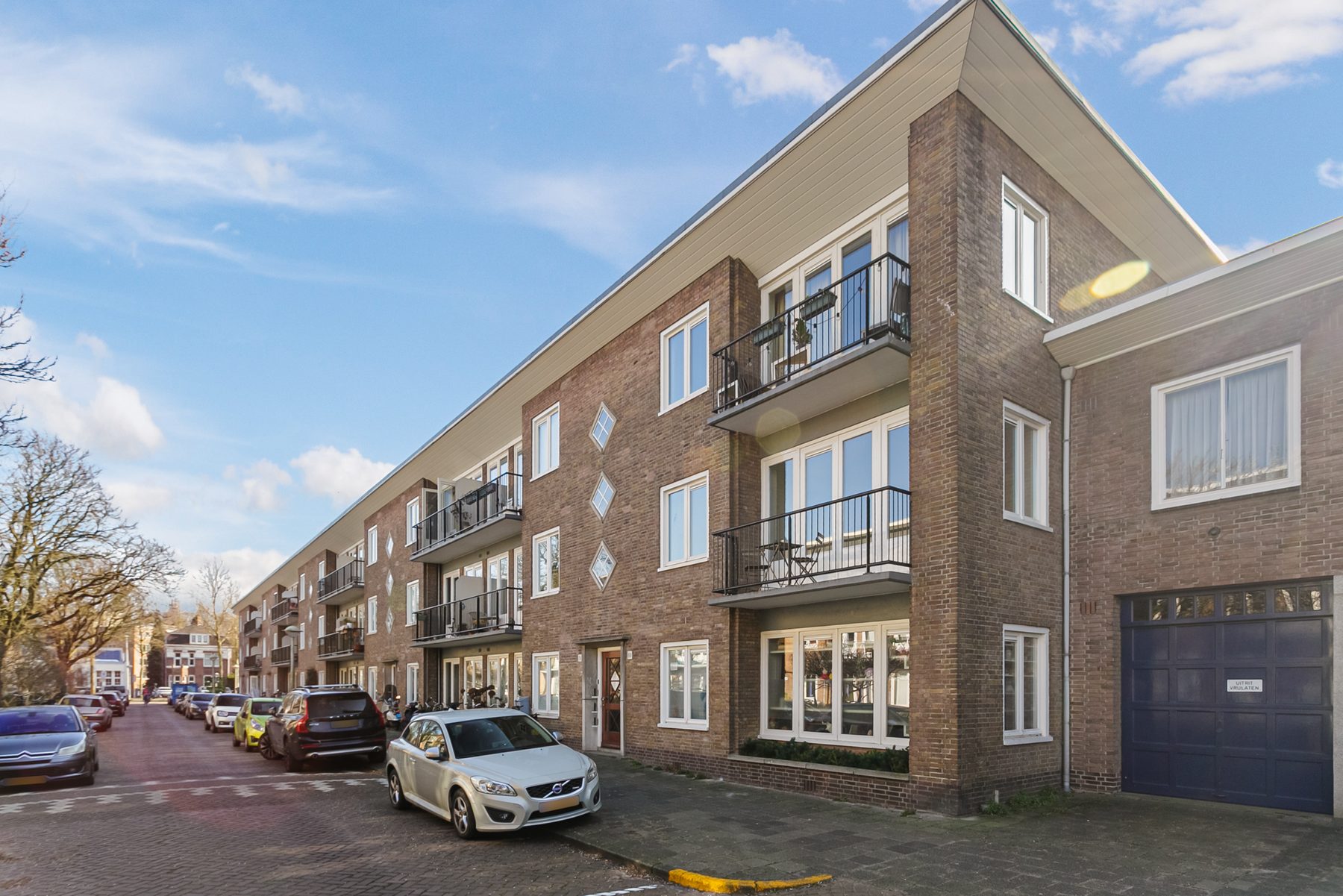 AMSTERDAM Helmholtzstraat 68-1