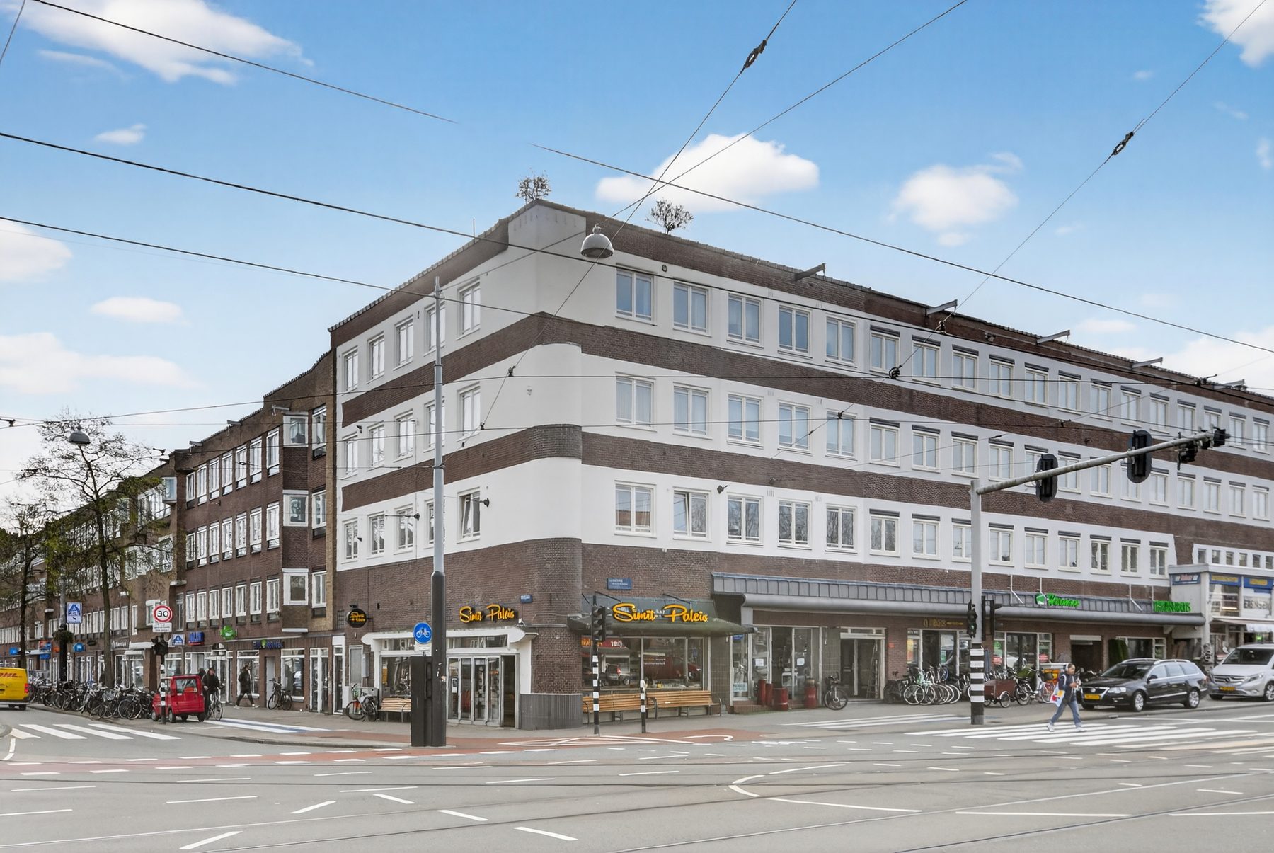 
    Hoofdweg 132-1|Amsterdam
