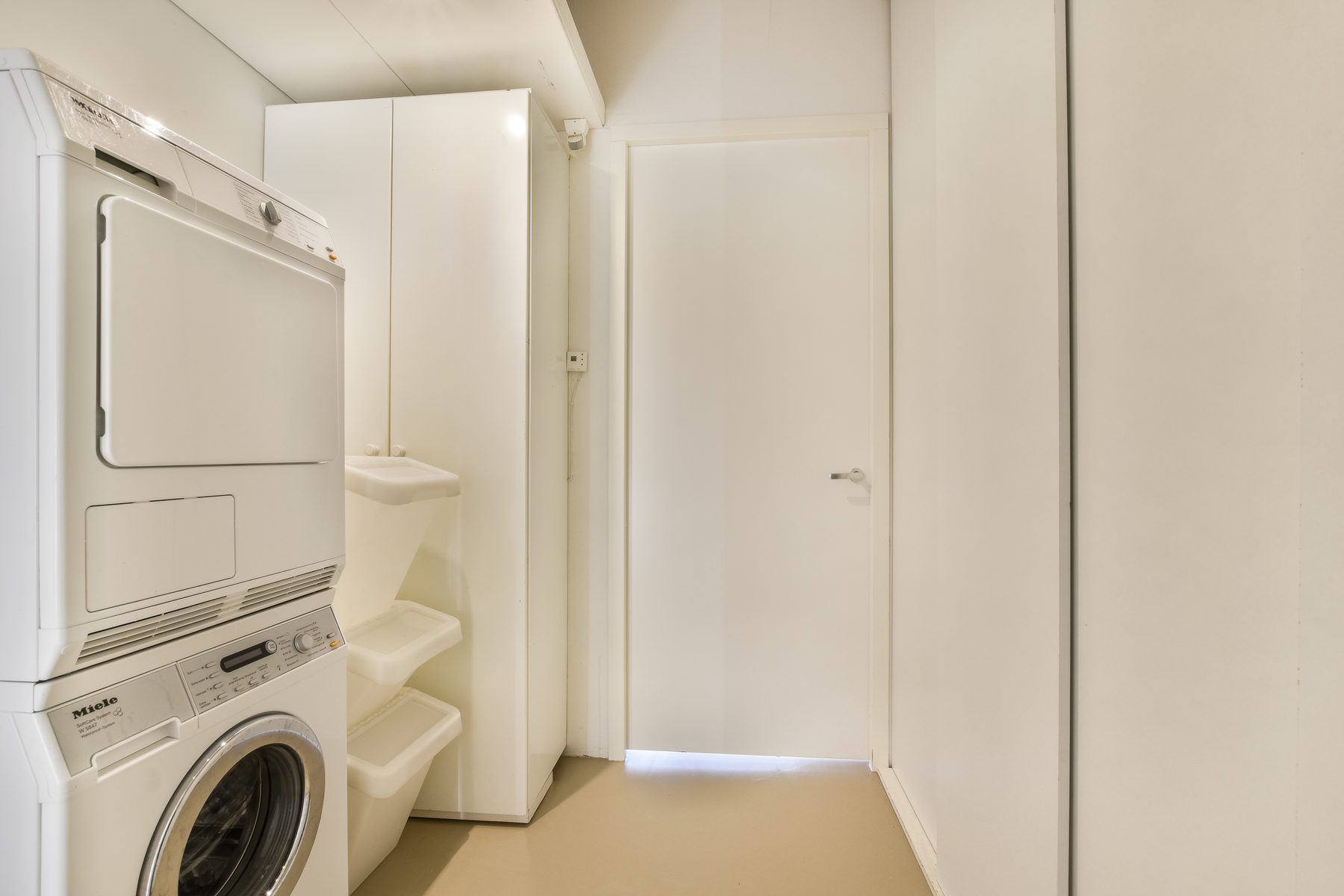 AMSTERDAM IJdok 103 image 22