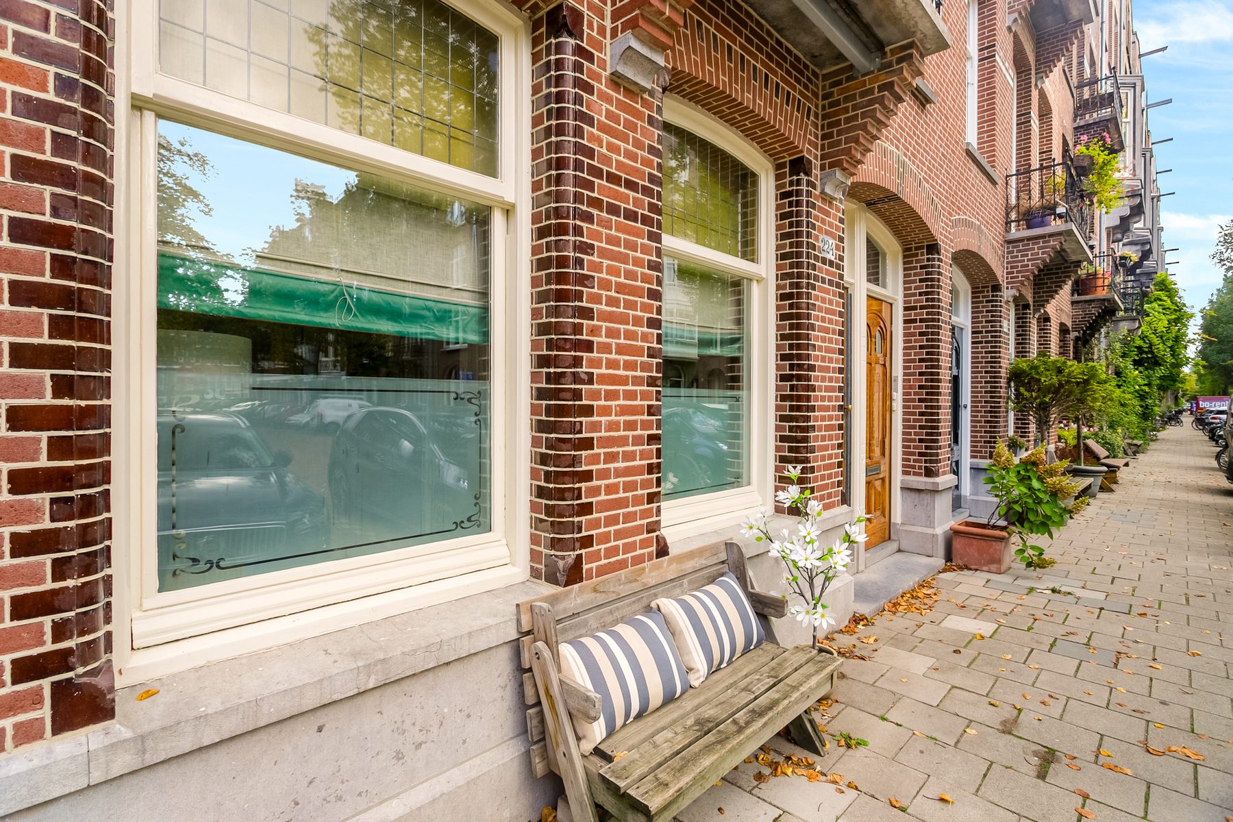 AMSTERDAM Johannes Verhulststraat 224 Himage 44