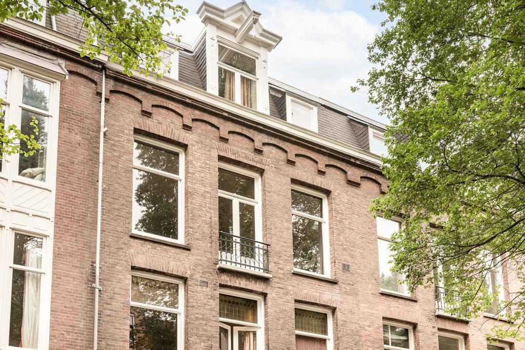 AMSTERDAM Johannes Verhulststraat 74-2