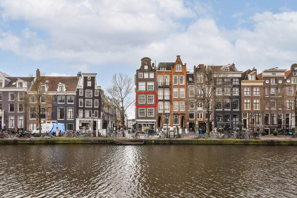 
    Leidsekruisstraat 2 A 2|Amsterdam
