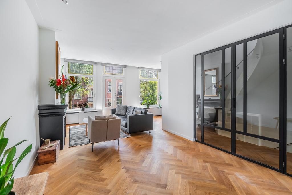 AMSTERDAM Linnaeusparkweg 80-1