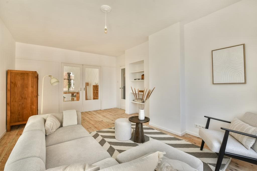 
    Maasstraat 130-2|Amsterdam
