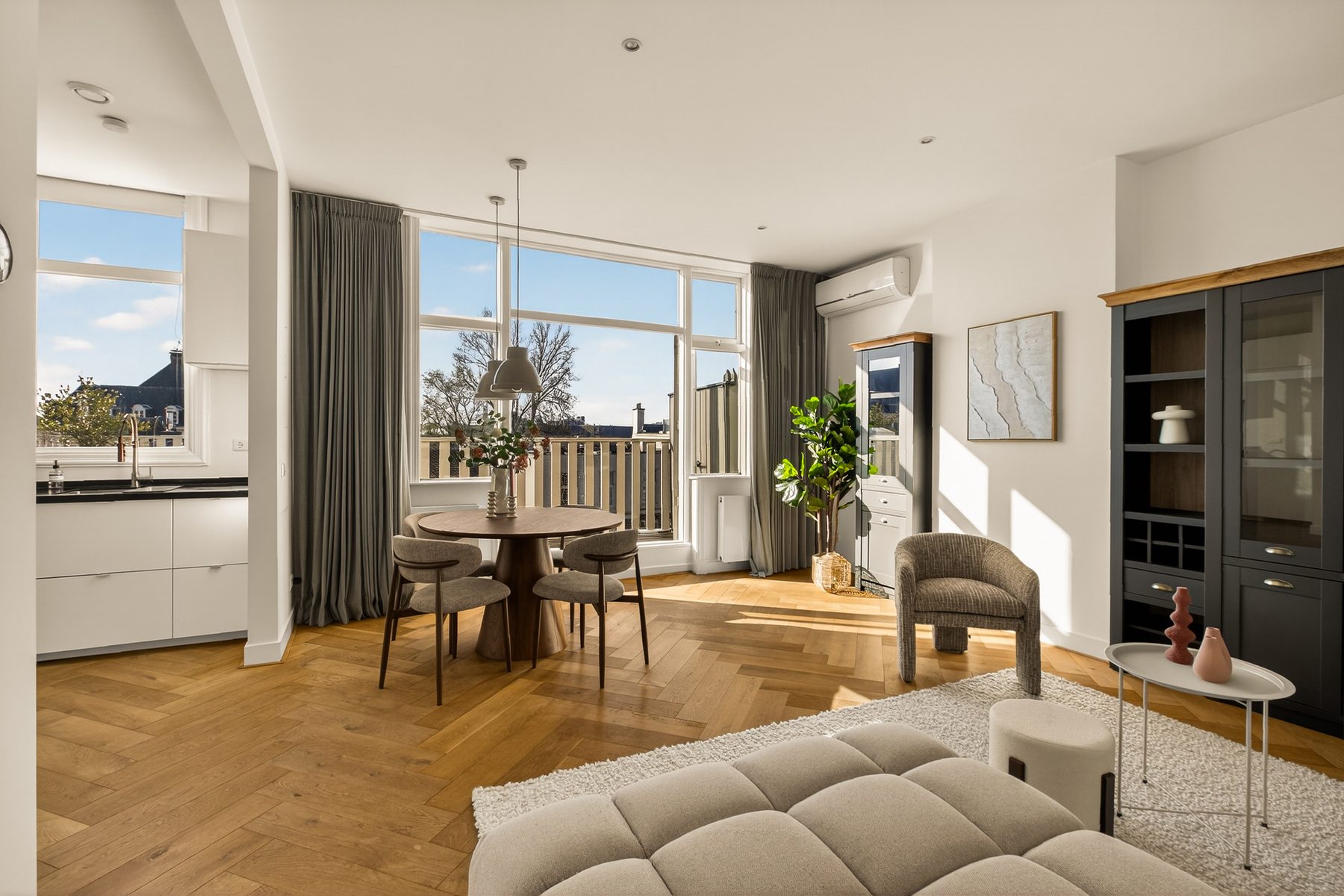 AMSTERDAM Pieter de Hoochstraat 16-4image 3