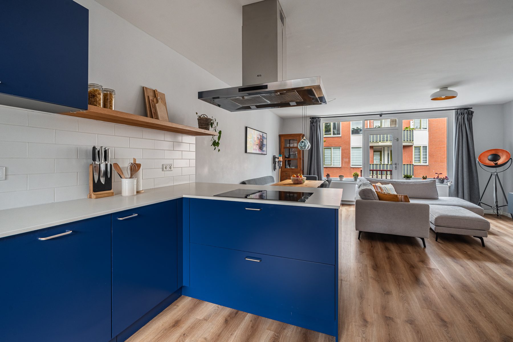 AMSTERDAM Pieter Nieuwlandstraat 72 H