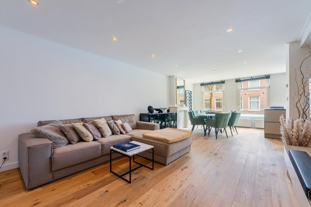 
    Saenredamstraat 50-1|Amsterdam
