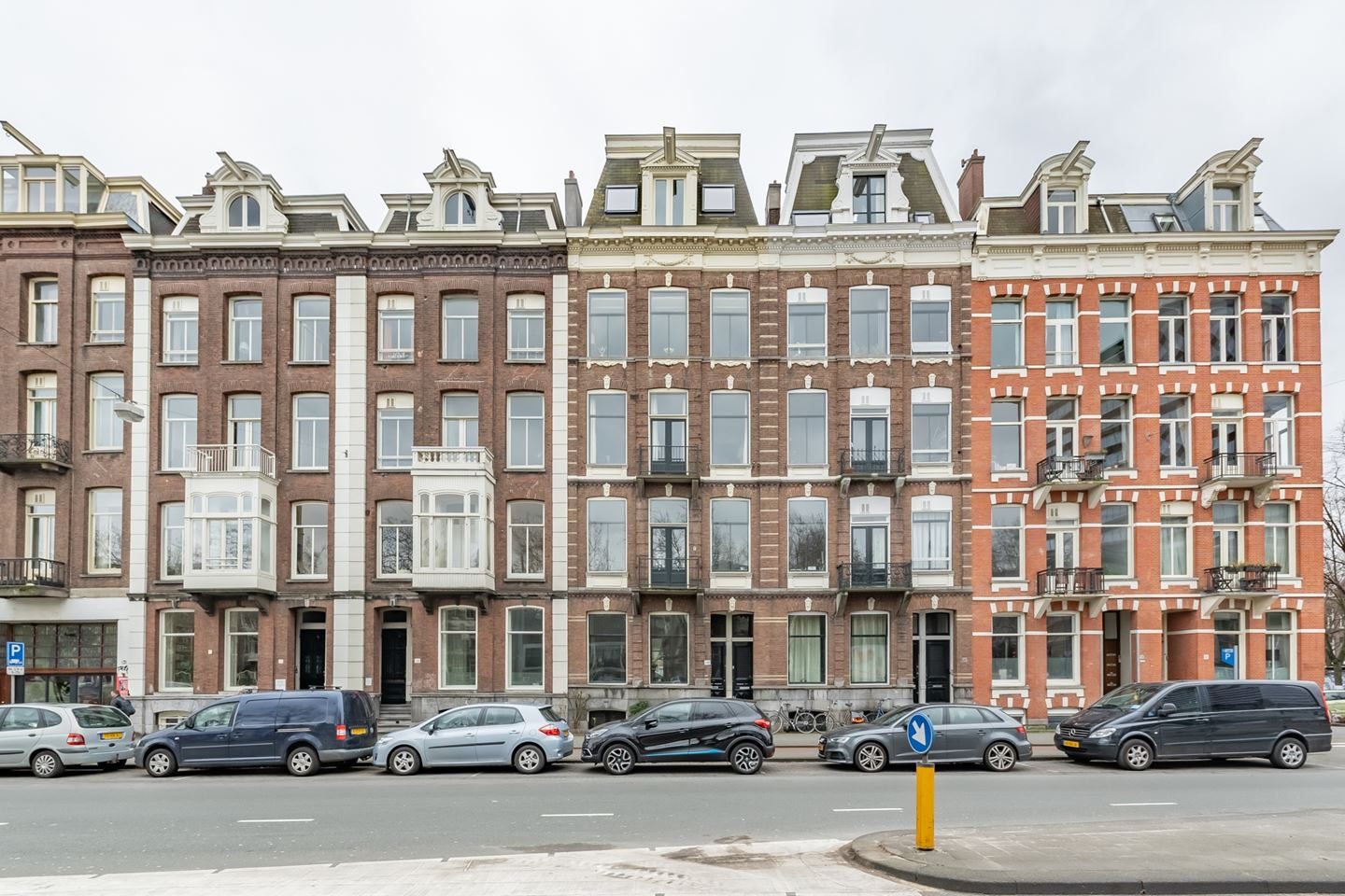 
    Stadhouderskade 149-1|Amsterdam
