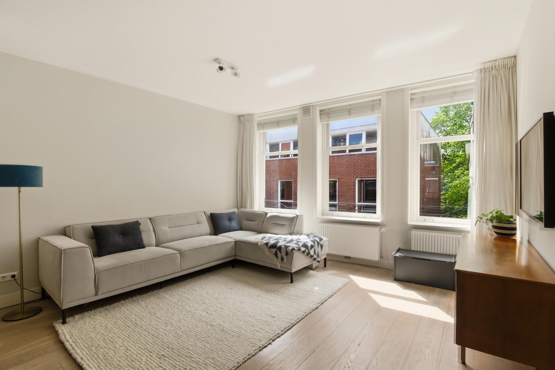 
    Tichelstraat 55-2|Amsterdam
