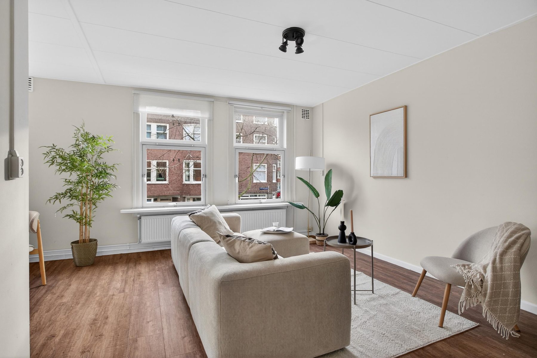 
    Trompenburgstraat 22-1|Amsterdam
