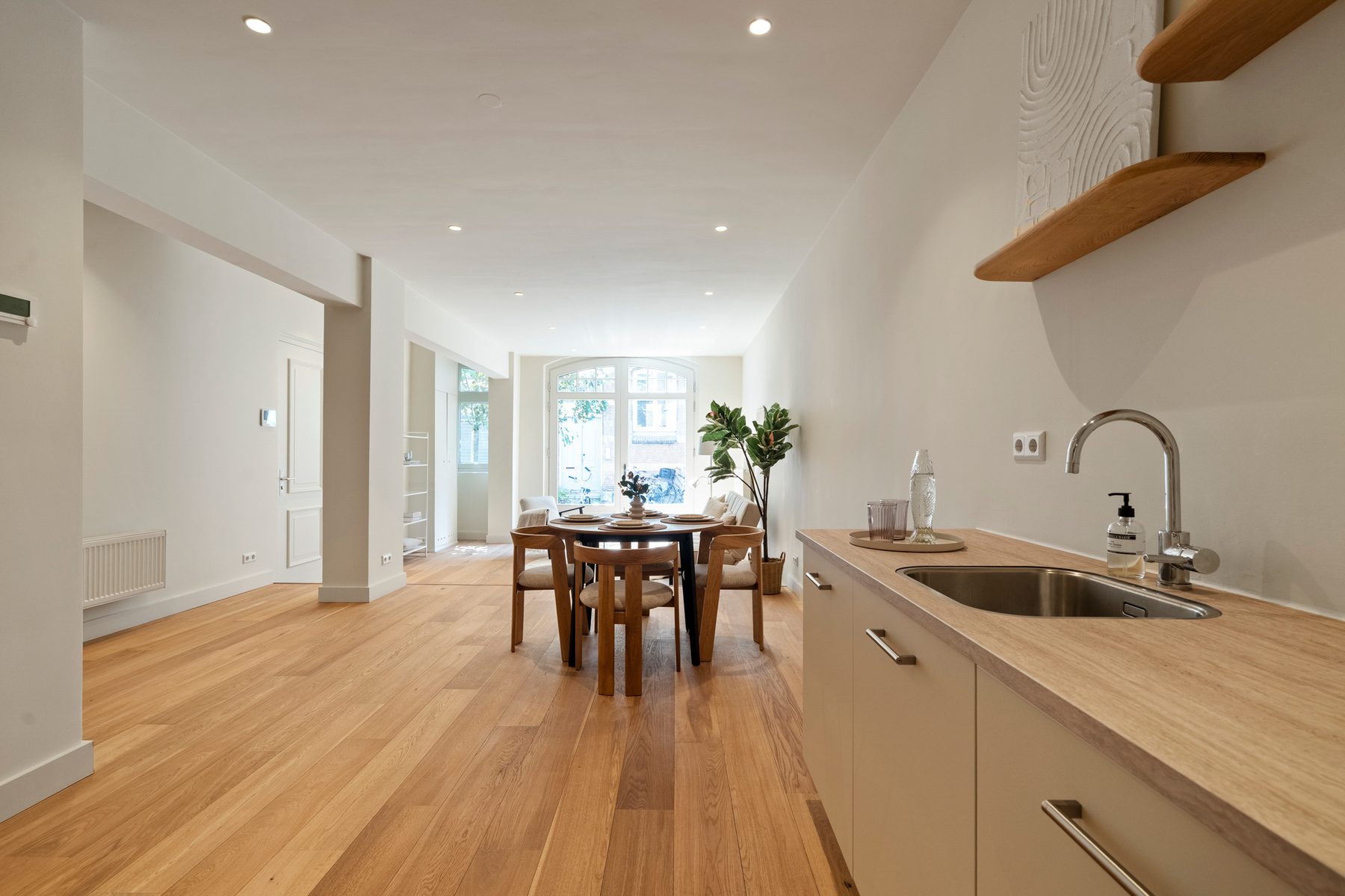 AMSTERDAM Utrechtsedwarsstraat 17 A