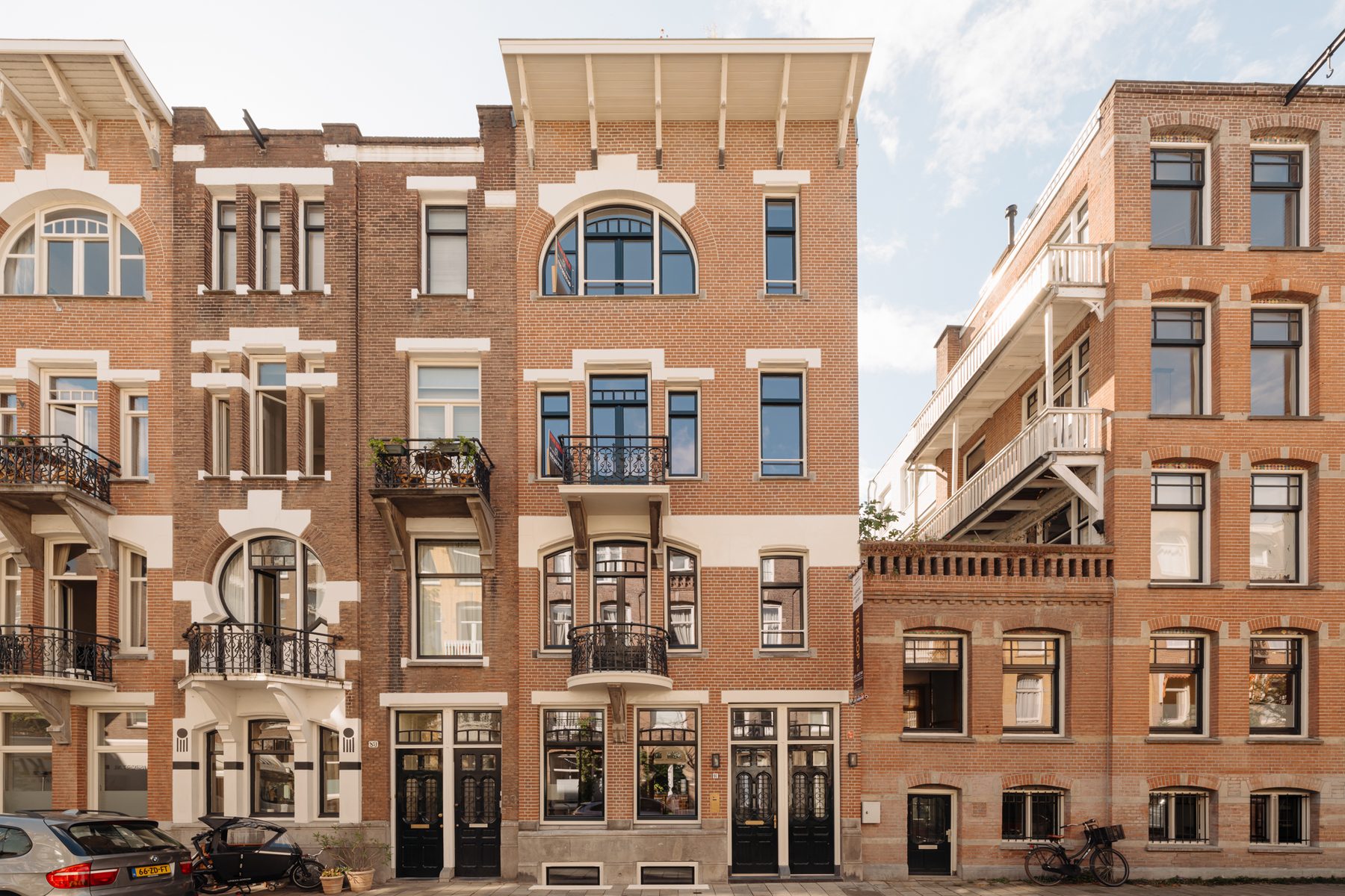 
    Valeriusstraat 91 H|Amsterdam
