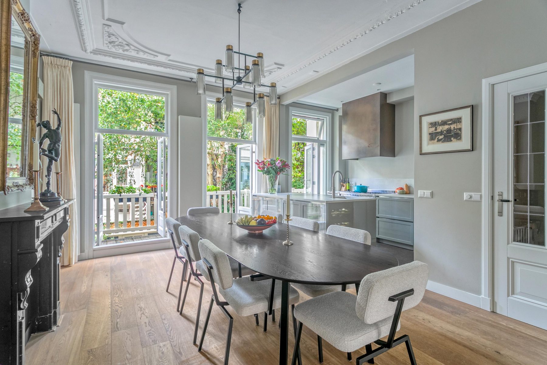 AMSTERDAM Van Eeghenstraat 12 Himage 10