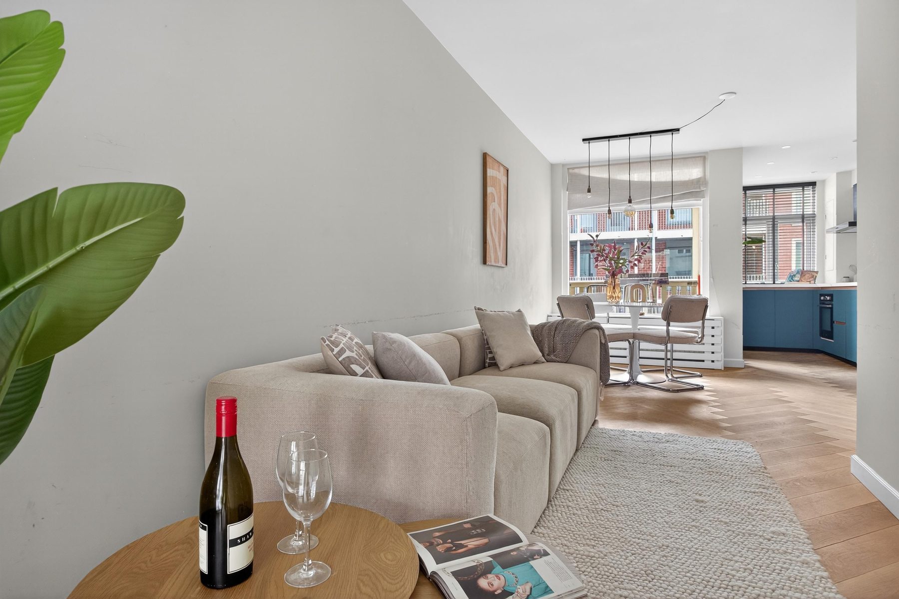 
    Van Hogendorpstraat 131-2|Amsterdam
