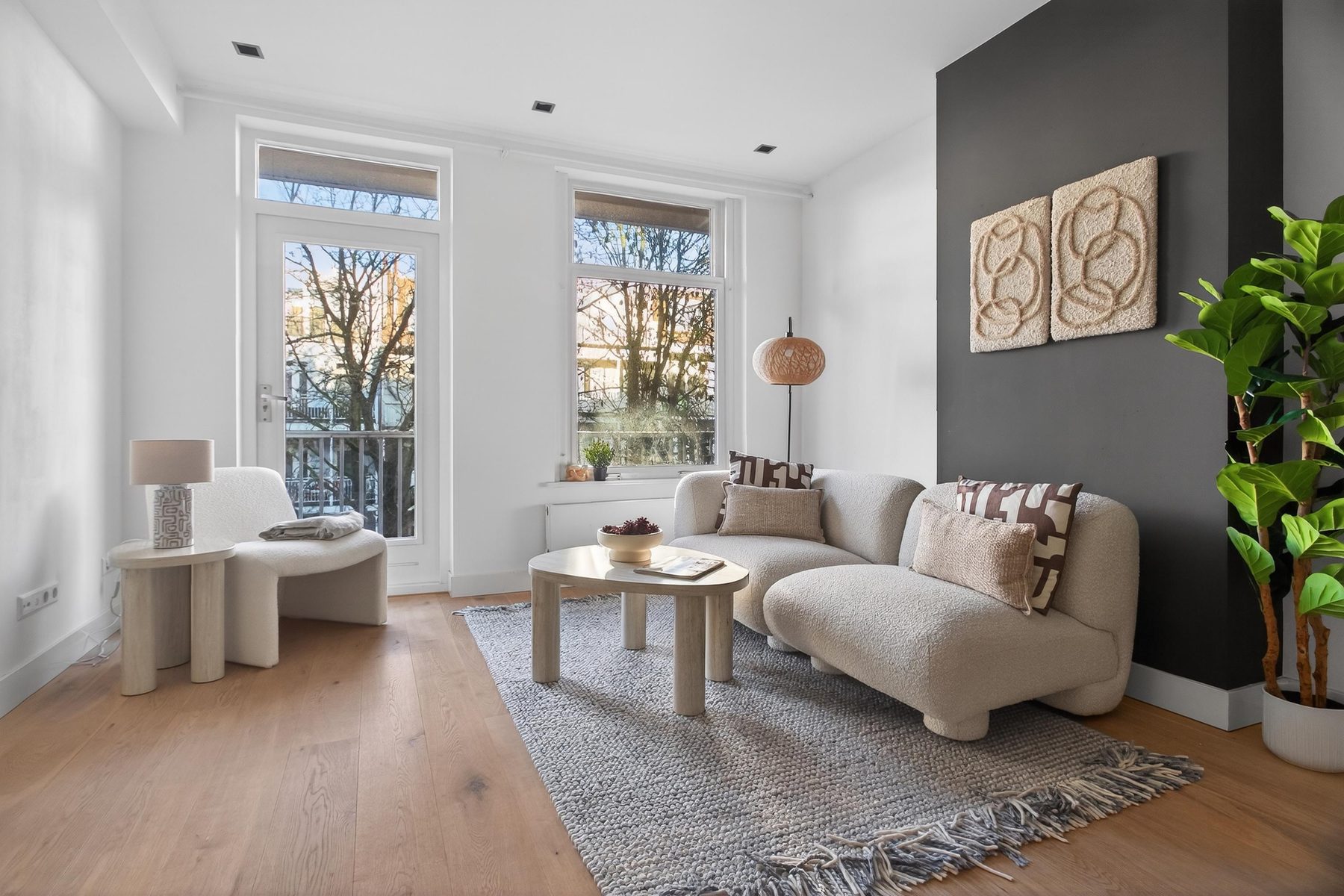 
    Van Ostadestraat 13 2A|Amsterdam
