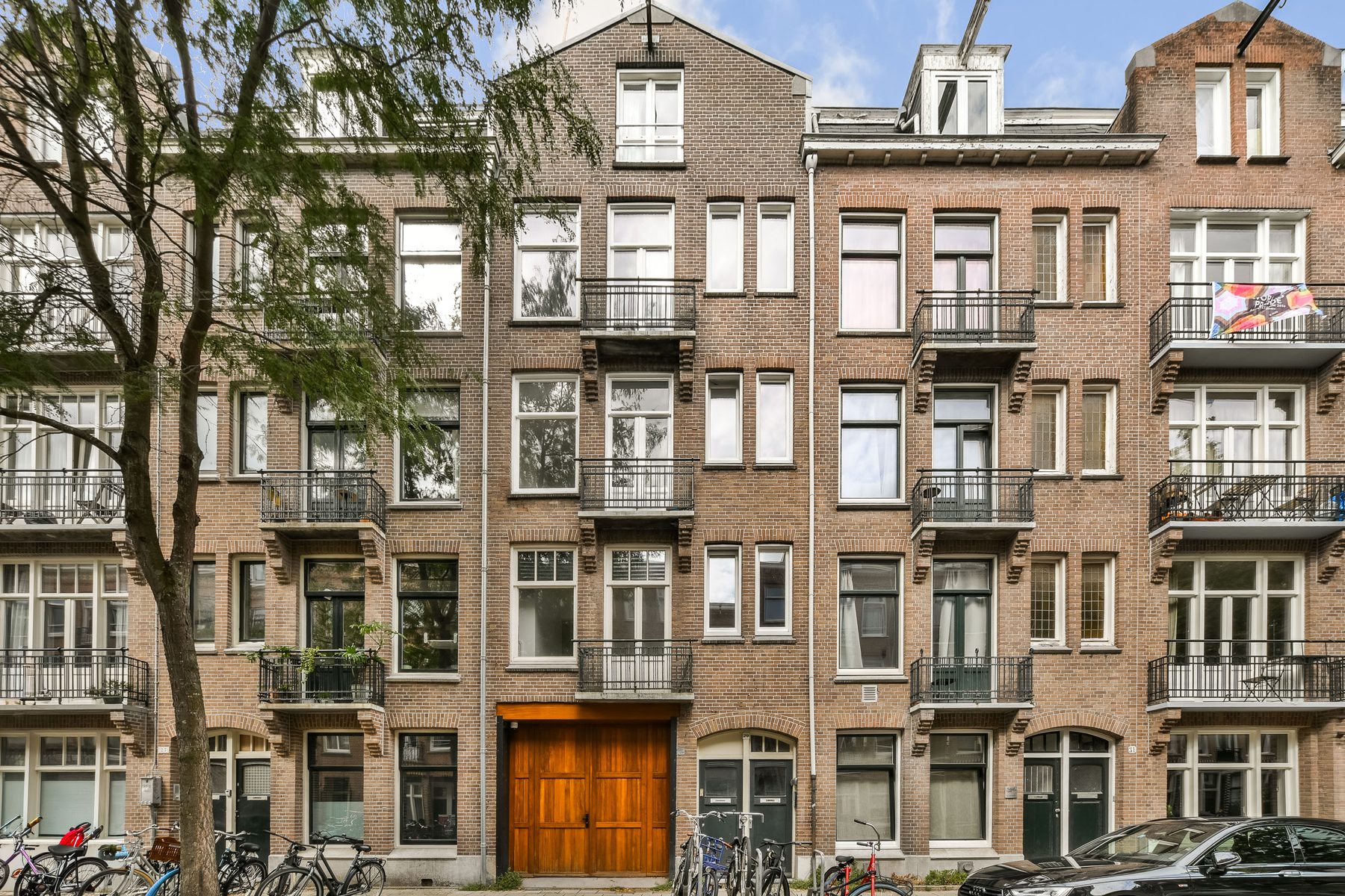 
    Van Ostadestraat 29-2|Amsterdam
