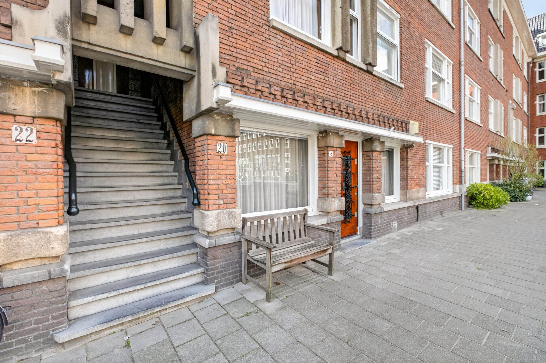 
    Watteaustraat 20-2|Amsterdam
