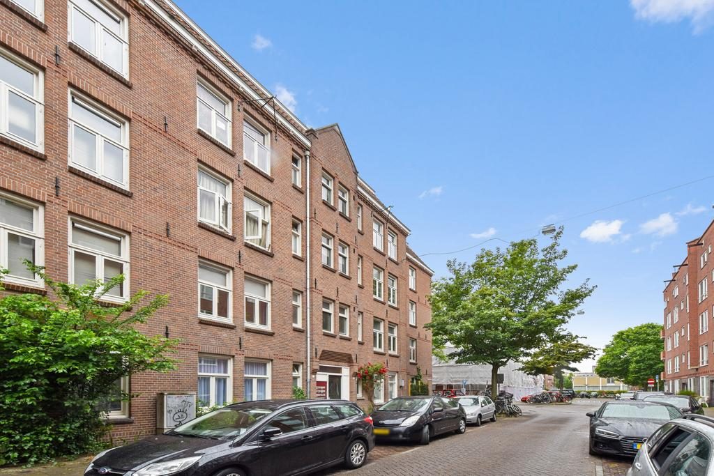 
    Zaagmolenstraat 11-2|Amsterdam
