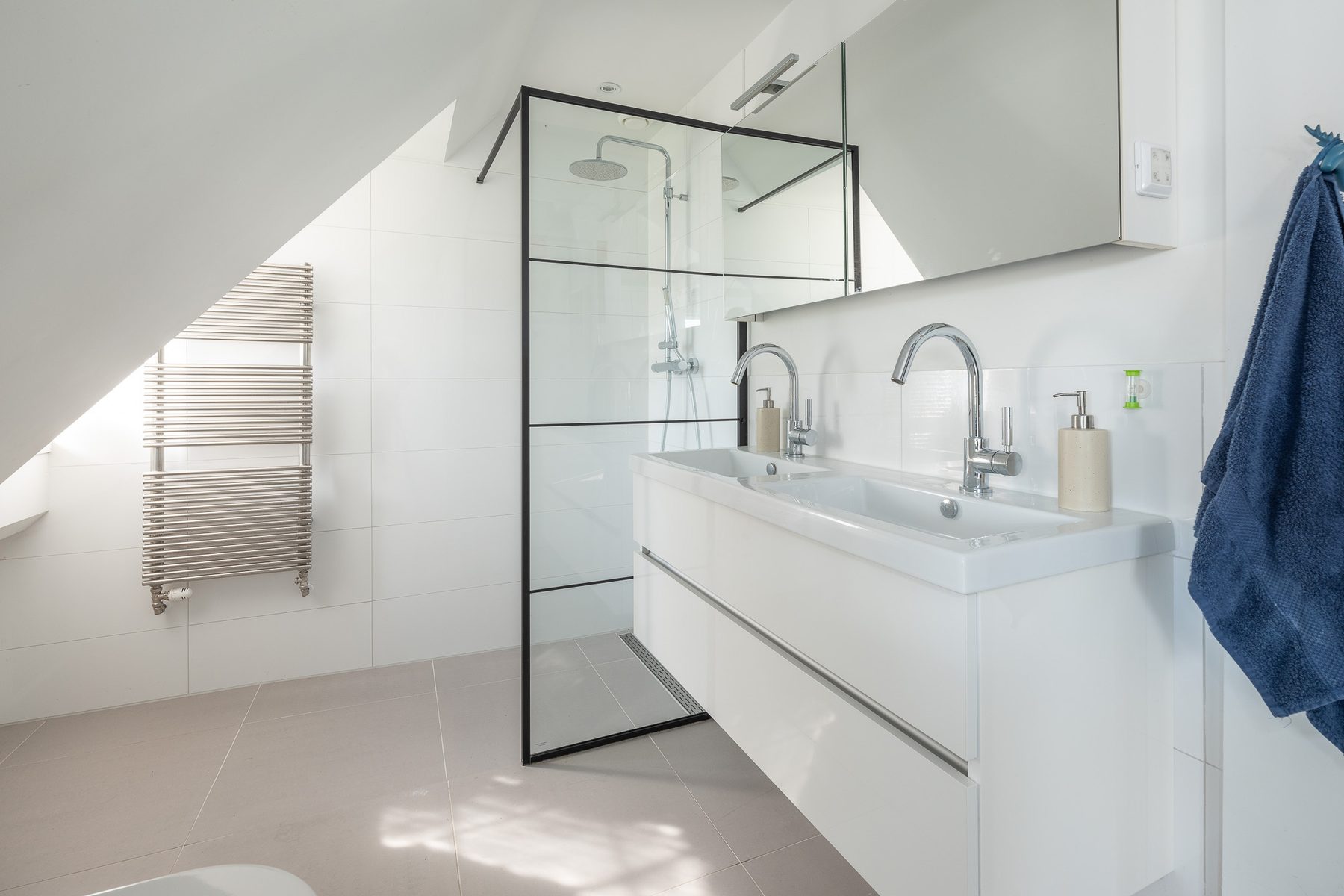 VREELAND Kleizuwe 5image 23