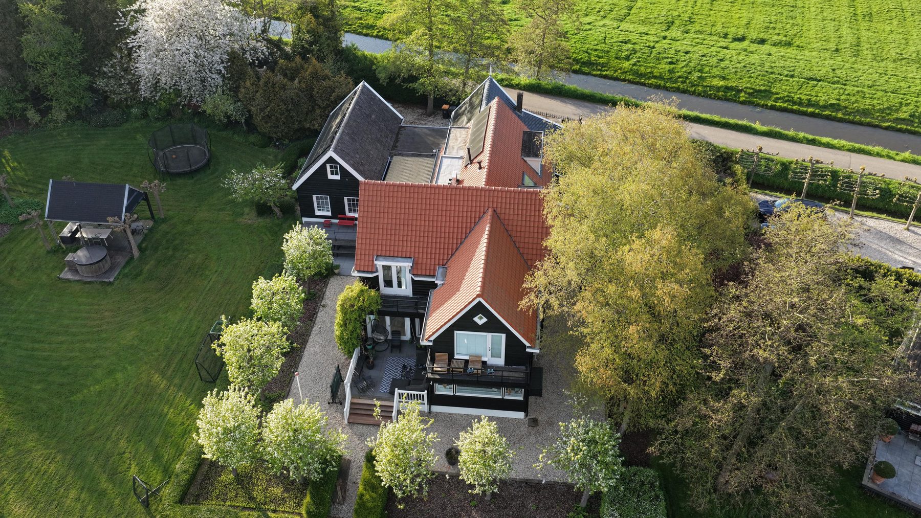 VREELAND Kleizuwe 5image 40